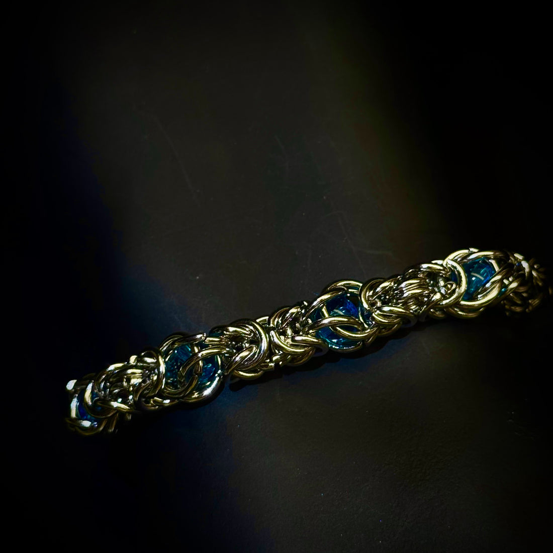 Istanbul steel chain bracelet in turquoise on black